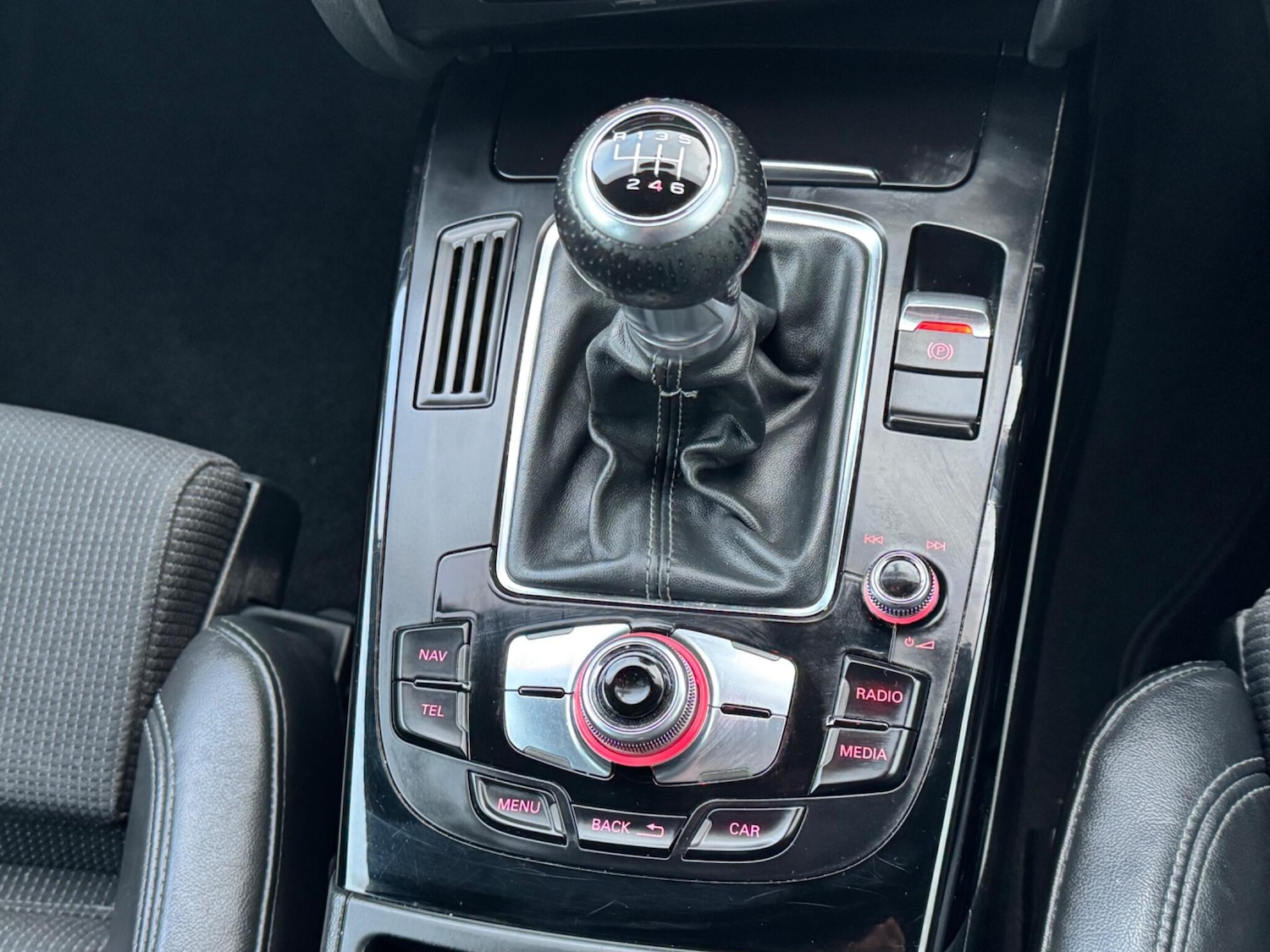 Used Audi A4 2012 for sale - 77156510: Photo 24