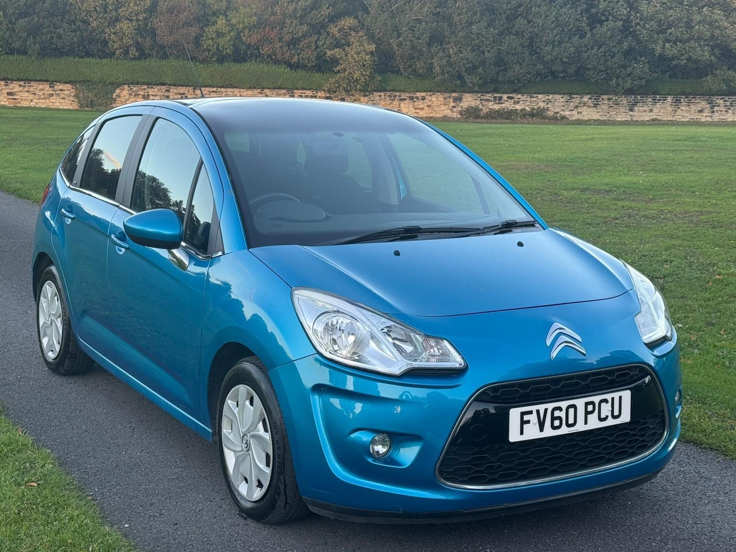 Used Citroen C3 2010 for sale - 76360360: Photo 3
