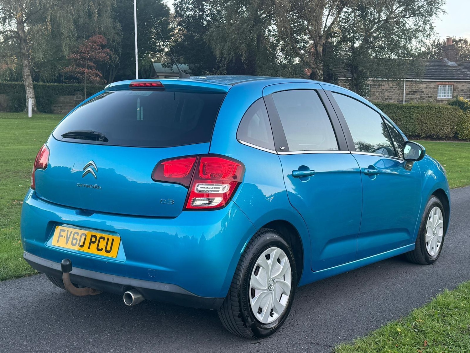 Used Citroen C3 2010 for sale - 76360360: Photo 6