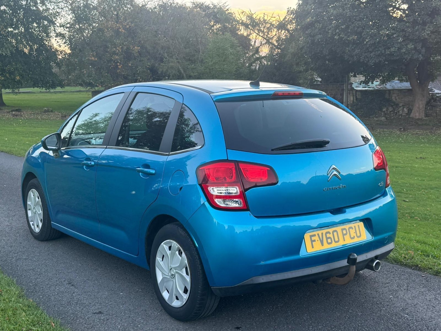 Used Citroen C3 2010 for sale - 76360360: Photo 9