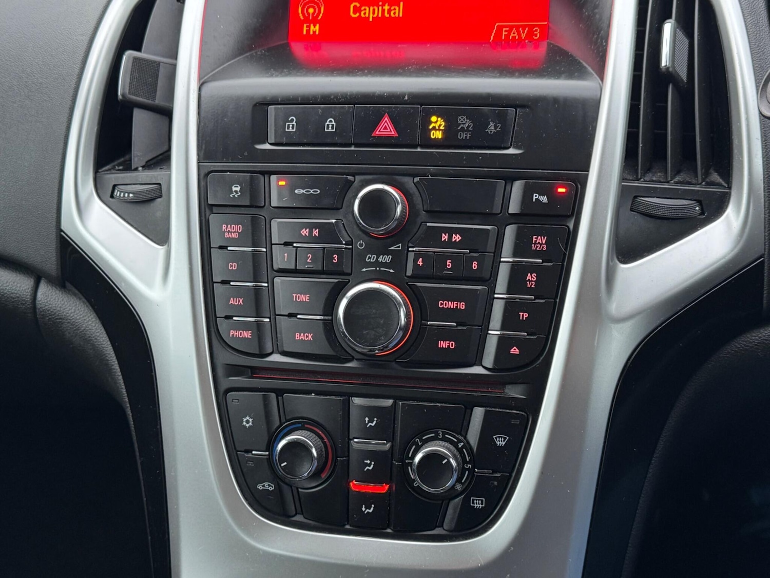 Used Vauxhall Astra 2014 for sale - 77253588: Photo 25