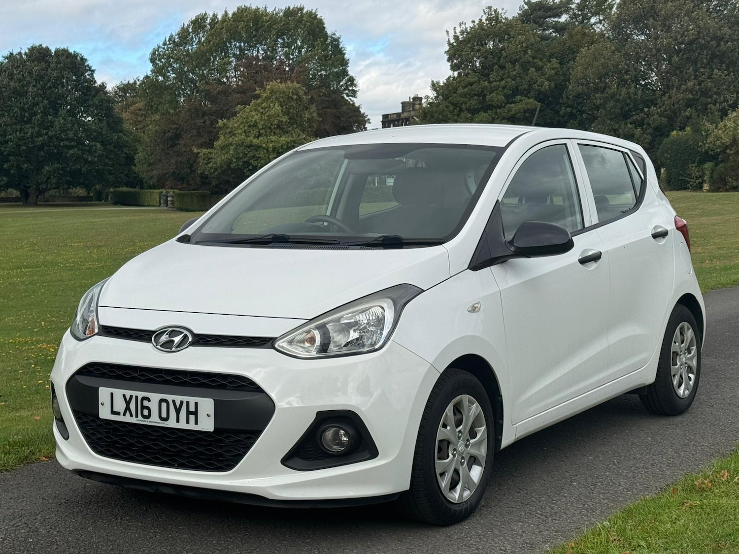 Used Hyundai i10 2016 for sale - 76361445: Photo 10