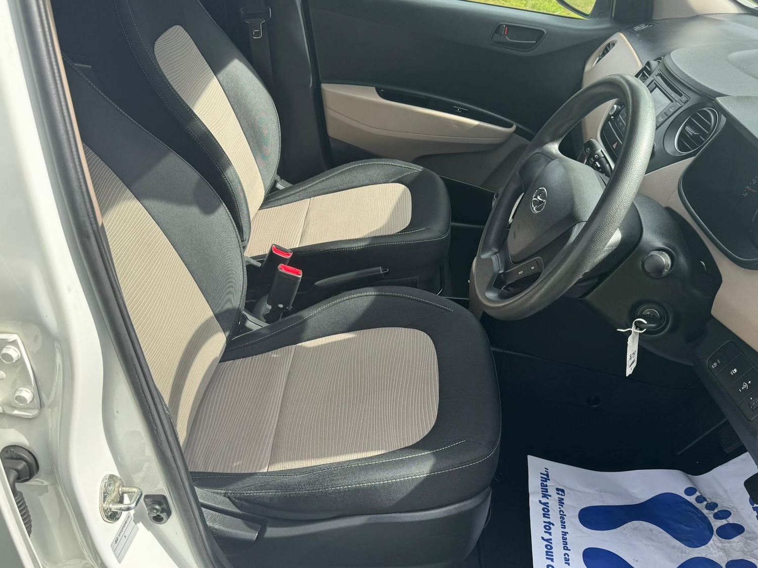 Used Hyundai i10 2016 for sale - 76361445: Photo 15