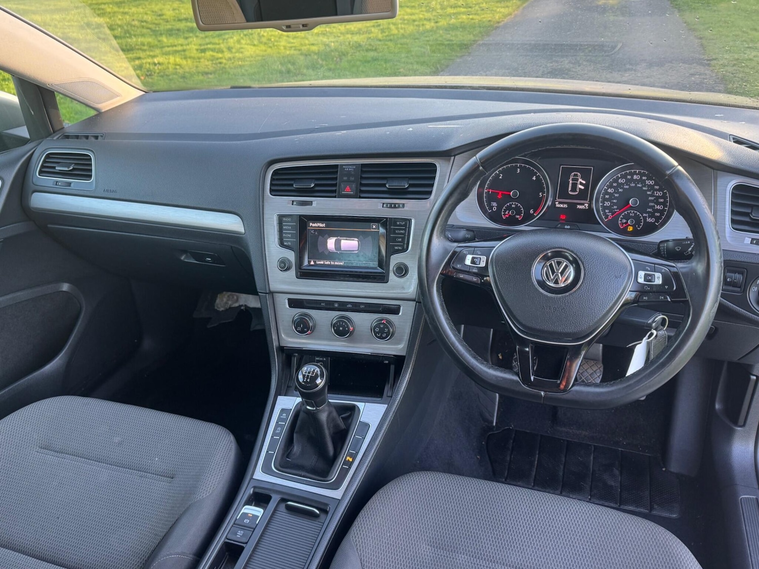 Used Volkswagen Golf 2015 for sale - 76825003: Photo 18
