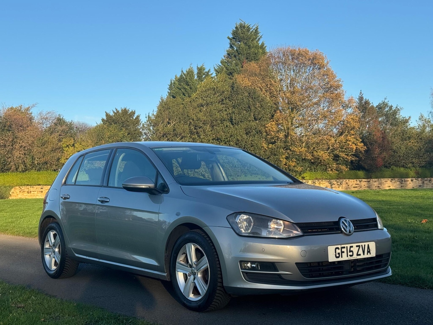 Used Volkswagen Golf 2015 for sale - 76825003: Photo 2