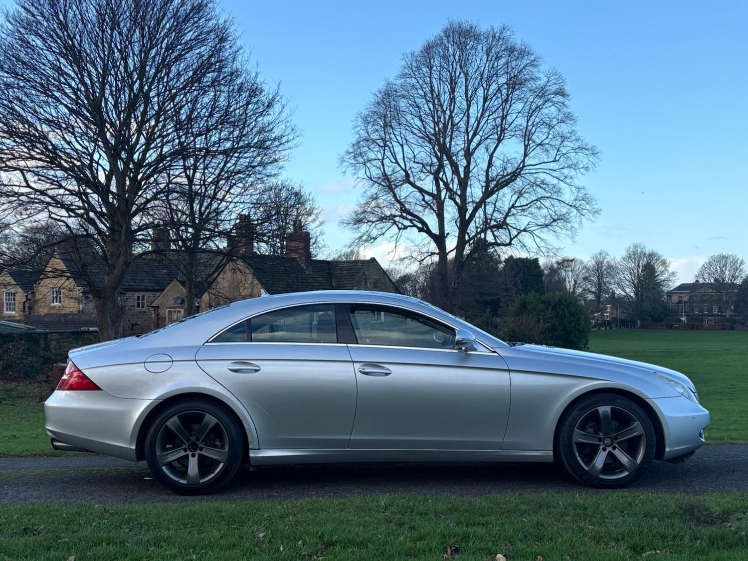 Used Mercedes-Benz CLS 2008 for sale - 76953583: Photo 4