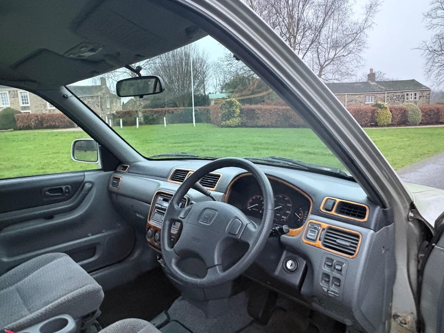 Used Honda CR-V 1997 for sale - 77425788: Photo 9