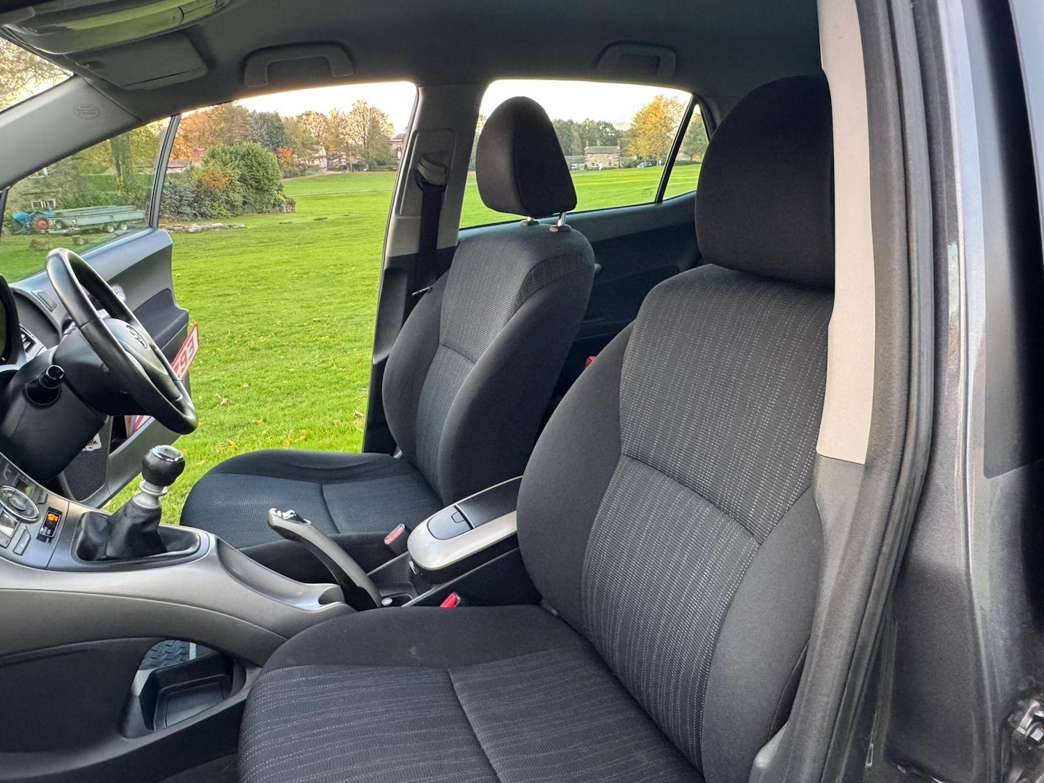 Used Toyota Auris for sale - 76550091: Photo 17