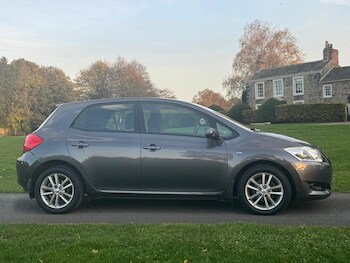 Used Toyota Auris 2009 for sale - 76550091: Photo