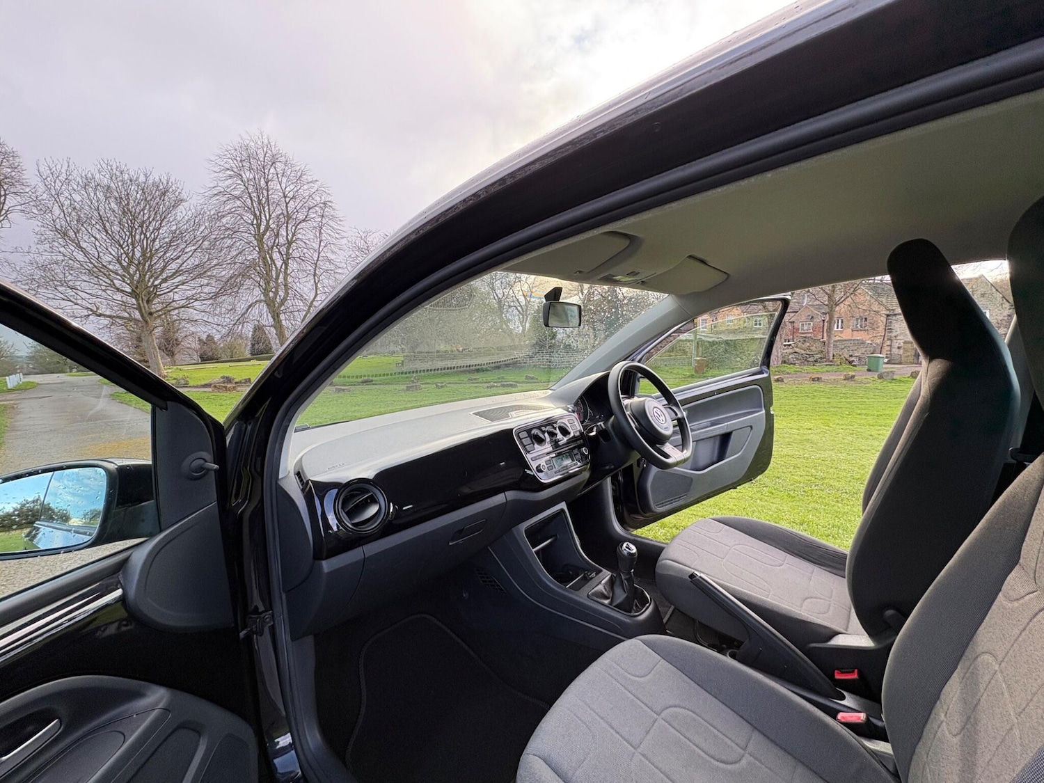 Used Volkswagen up! for sale - 78034943: Photo 12