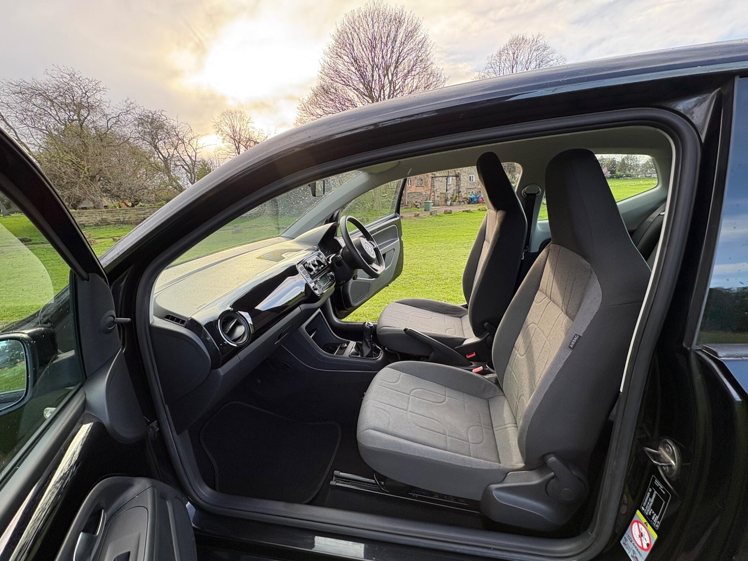 Used Volkswagen up! for sale - 78034943: Photo 13