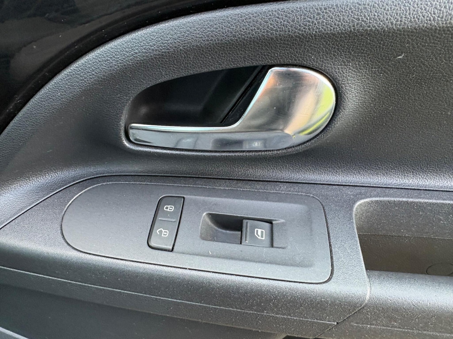 Used Volkswagen up! for sale - 78034943: Photo 14