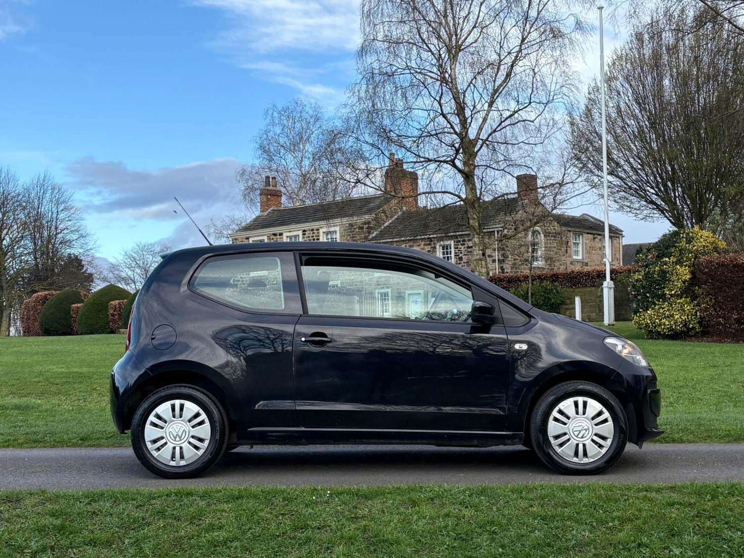 Used Volkswagen up! for sale - 78034943: Photo 8