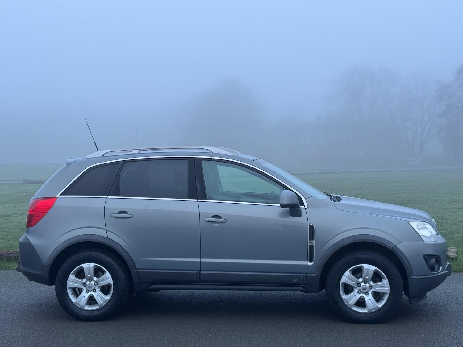Used Vauxhall Antara 2013 for sale - 77425690: Photo 6