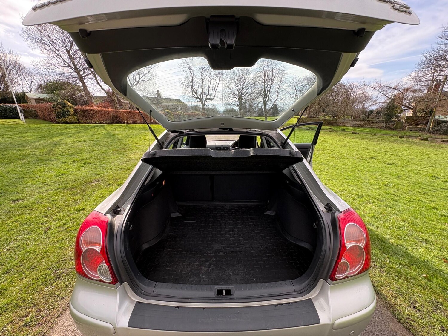 Used Toyota Avensis for sale - 77695451: Photo 18