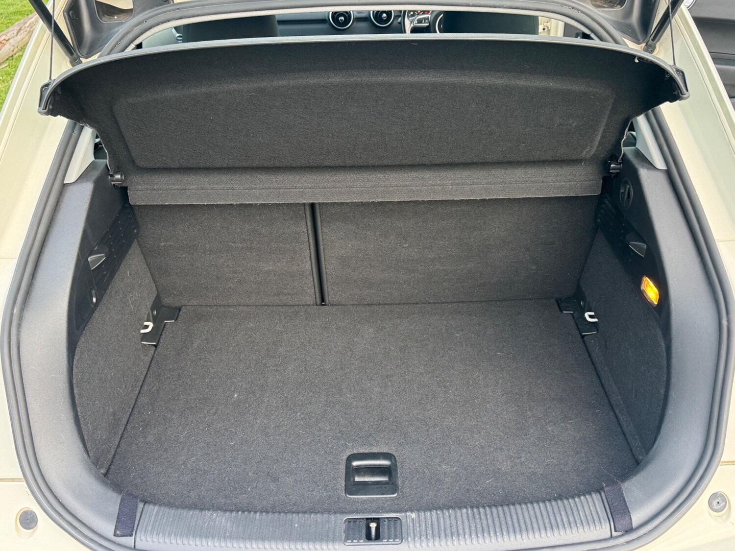 Used Audi A1 2011 for sale - 77839891: Photo 25