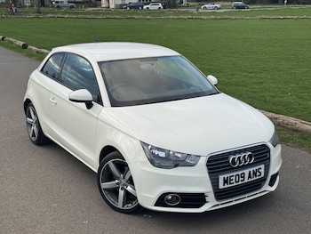 Used Audi A1 2011 for sale - 77839891: Photo