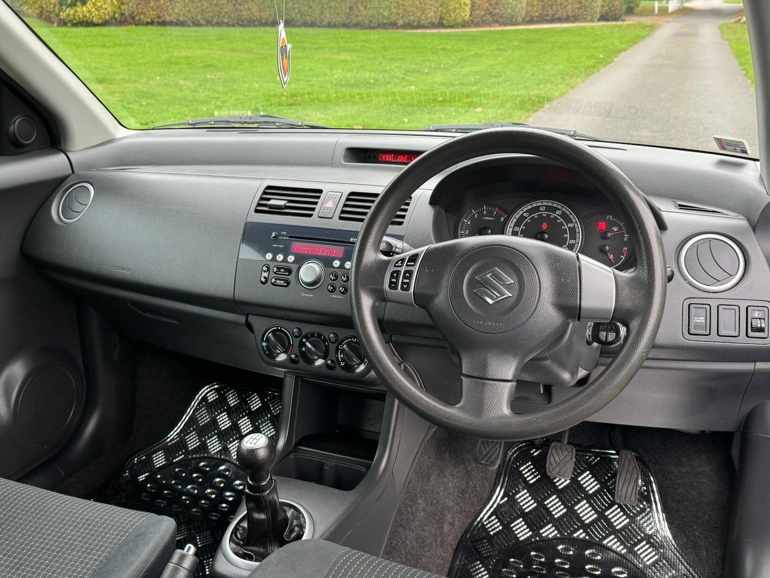 Used Suzuki Swift 2007 for sale - 76361055: Photo 16