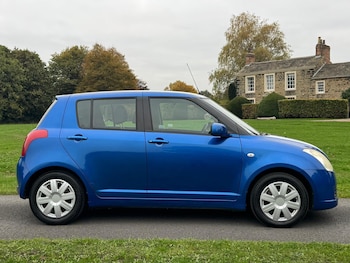 Used Suzuki Swift 2007 for sale - 76361055: Photo