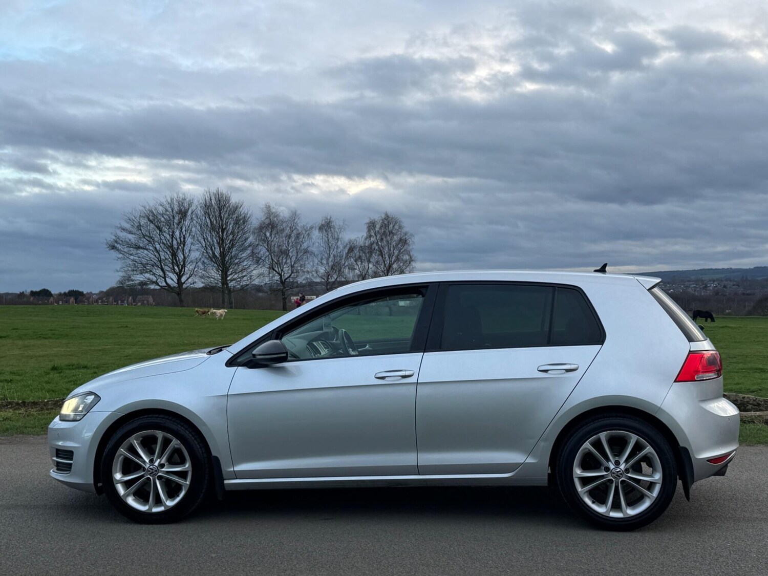Used Volkswagen Golf 2013 for sale - 78019392: Photo 11