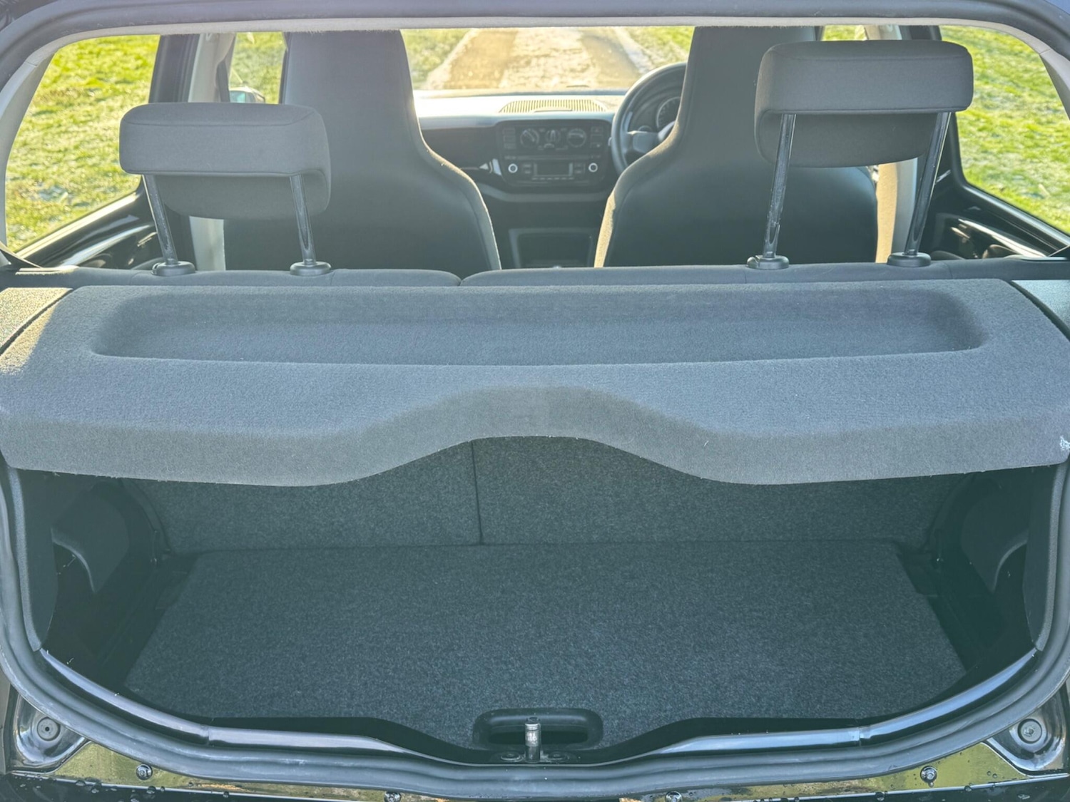 Used Volkswagen up! 2013 for sale - 77143491: Photo 22