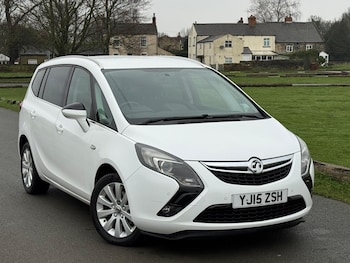 (15) - 2.0 CDTi Tech Line Euro 5 5dr