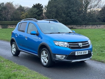 Used Dacia Sandero Stepway 2014 for sale - 76855743: Photo