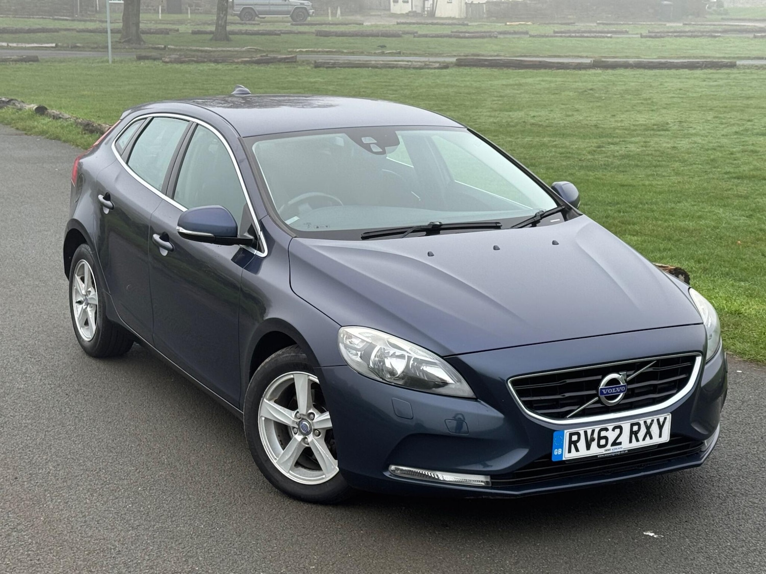Used Volvo V40 2012 for sale - 77386268: Photo 3
