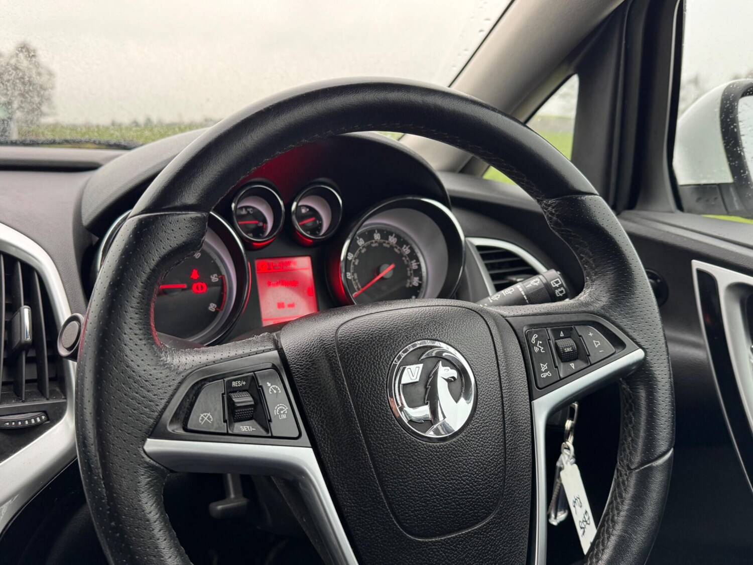 Used Vauxhall Astra 2013 for sale - 78019778: Photo 23