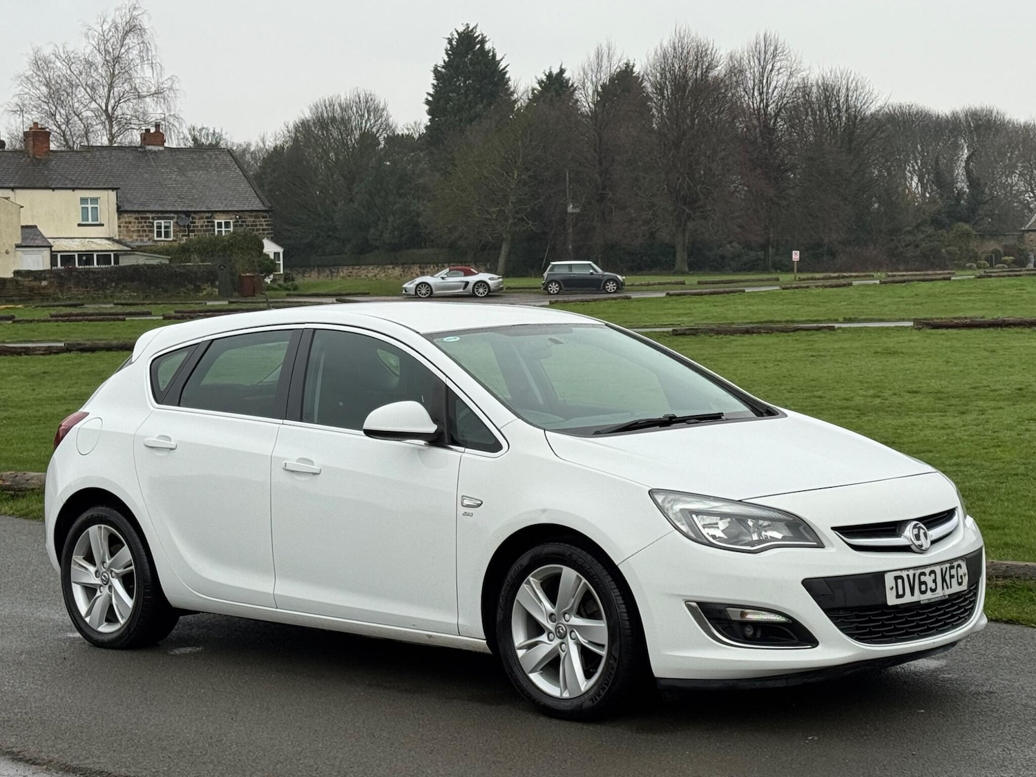 Used Vauxhall Astra 2013 for sale - 78019778: Photo 4