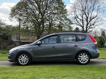 Used Hyundai i30 2010 for sale - 78204663: Photo