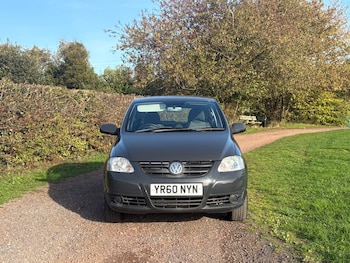 Used Volkswagen Fox 2010 for sale - 76360470: Photo