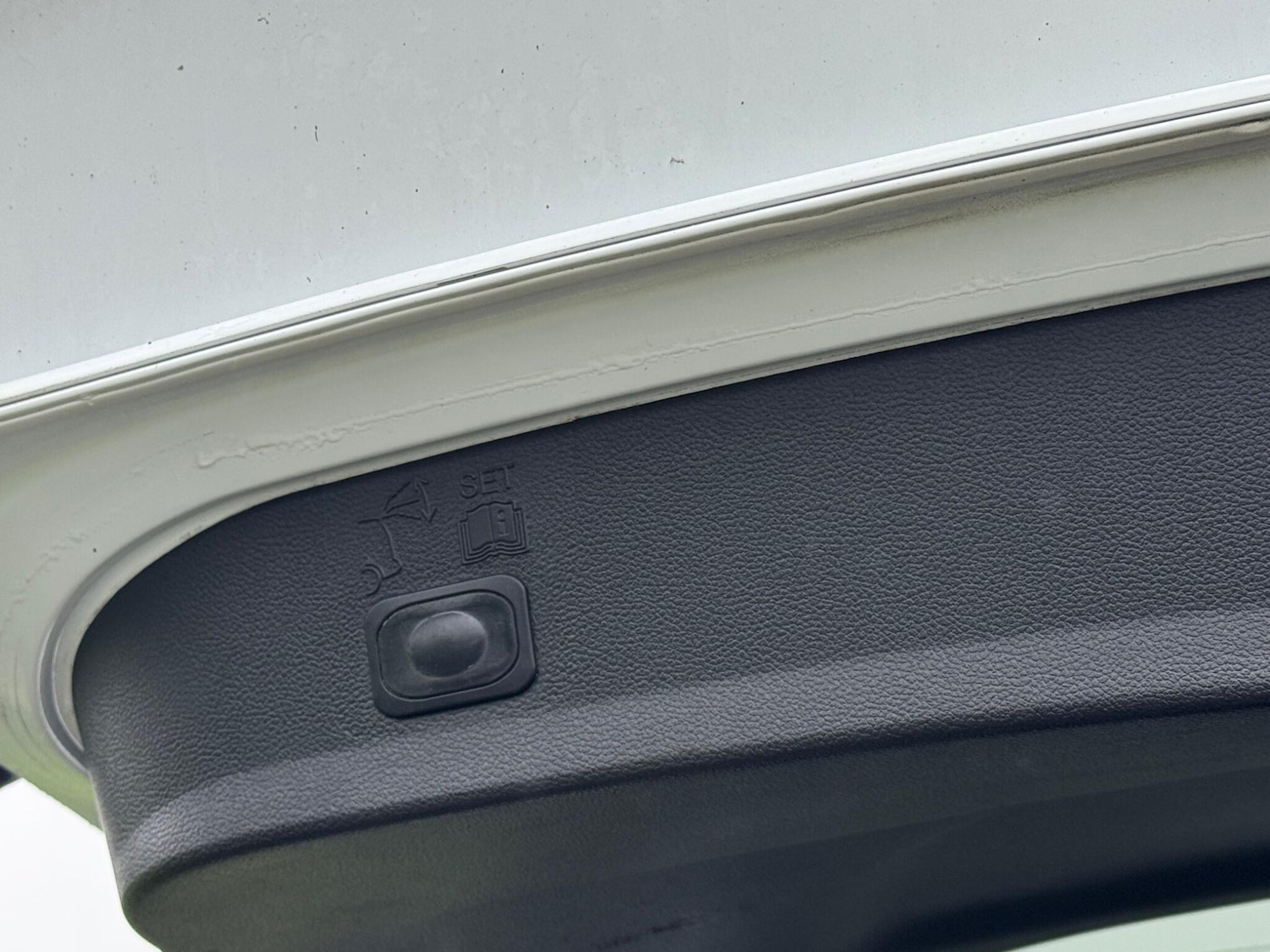 Used Ford Kuga 2013 for sale - 77560026: Photo 37