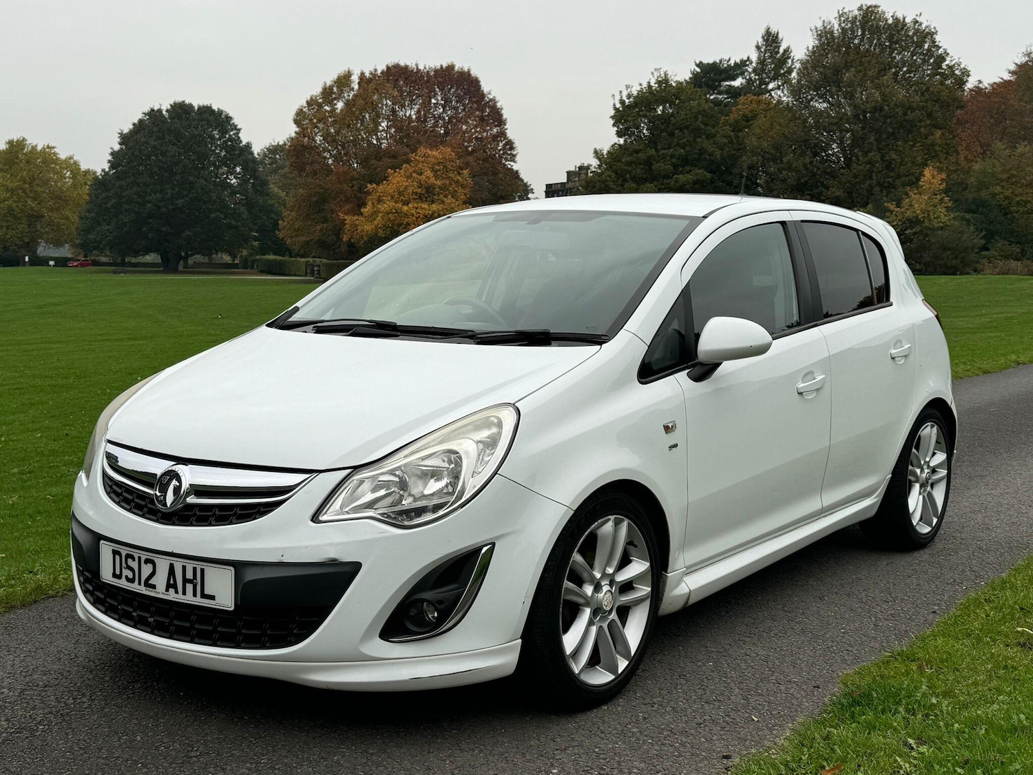 Used Vauxhall Corsa 2012 for sale - 76359940: Photo 11
