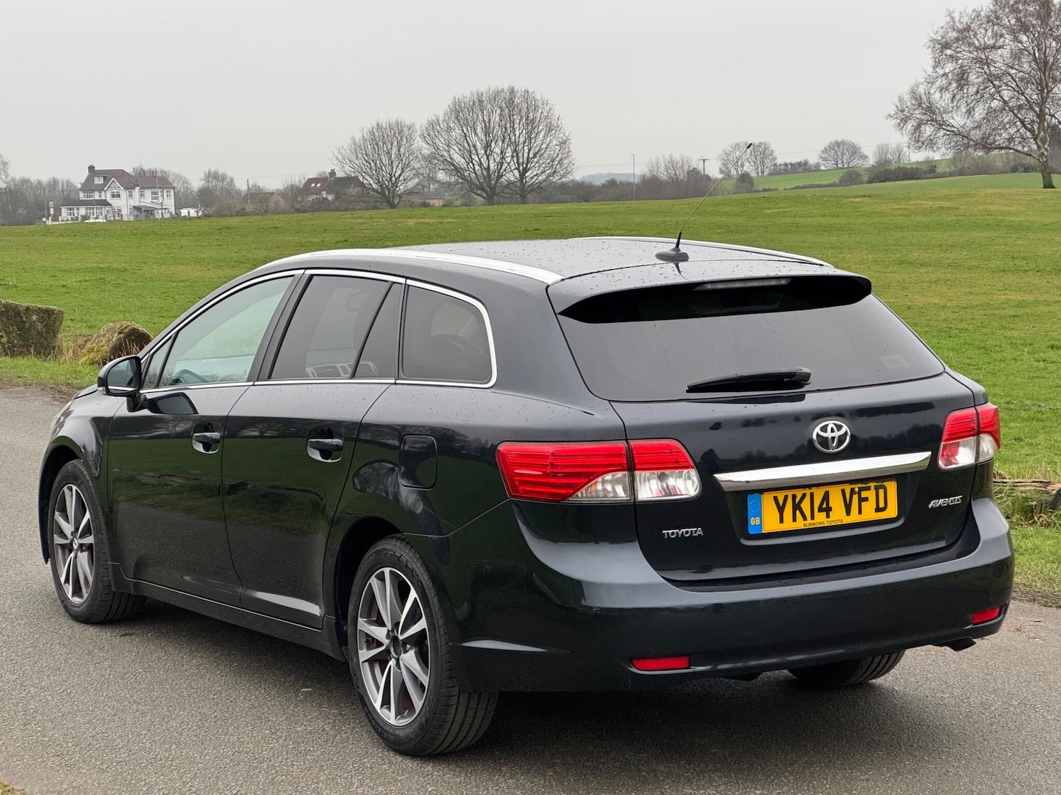 Used Toyota Avensis 2014 for sale - 77441015: Photo 10