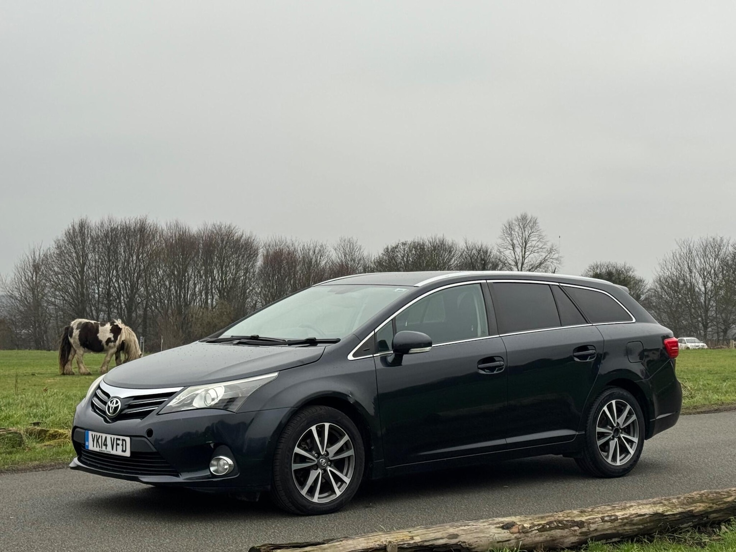 Used Toyota Avensis 2014 for sale - 77441015: Photo 12