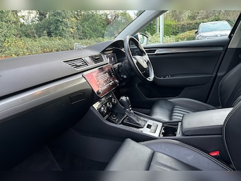 Used Skoda Superb 2021 for sale - 76681320: Photo