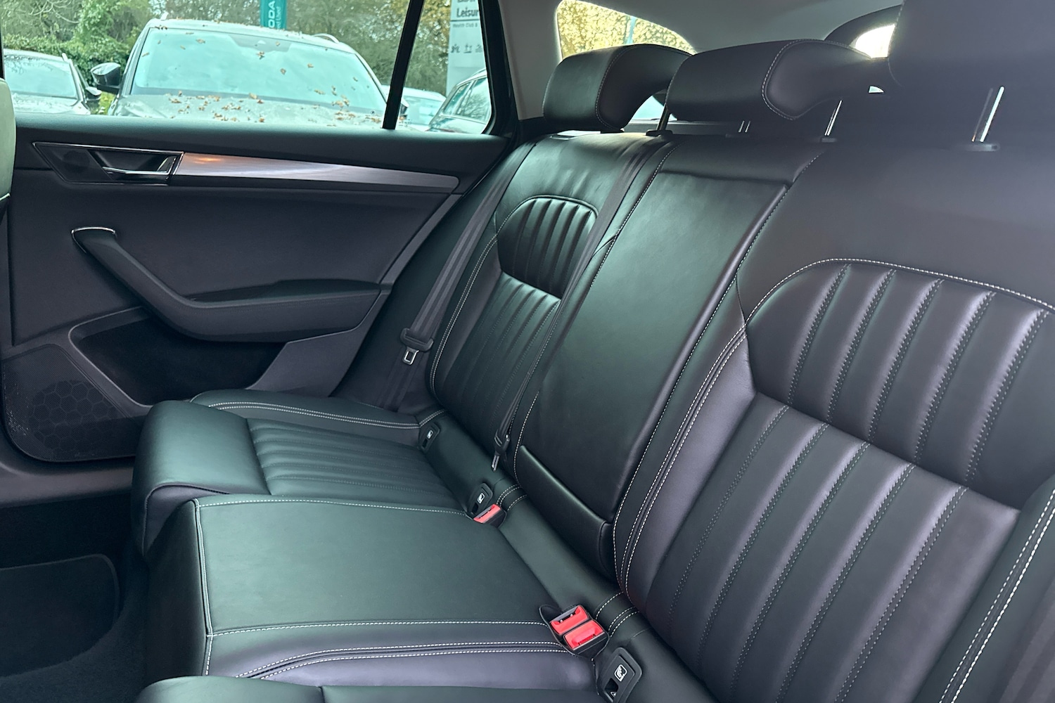 Used Skoda Superb 2021 for sale - 76681320: Photo 8