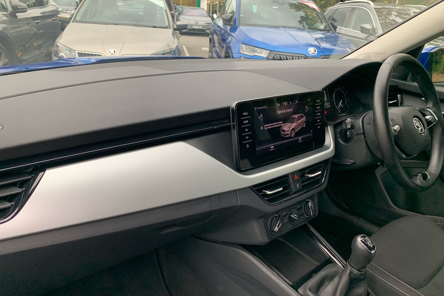 Used Skoda Kamiq 2023 for sale - 76675402: Photo 2