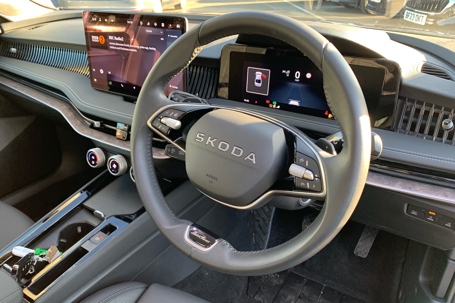 Used Skoda Superb 2025 for sale - 76679548: Photo 6