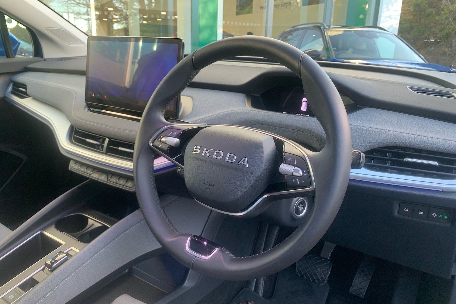 Used Skoda Enyaq 2025 for sale - 77372716: Photo 6