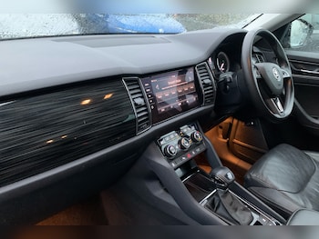 Used Skoda Kodiaq 2020 for sale - 77372686: Photo