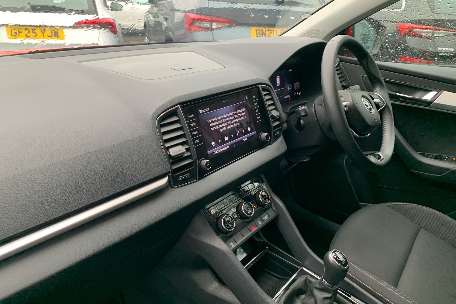 Used Skoda Karoq 2023 for sale - 77785768: Photo 2