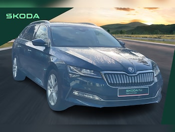 Used Skoda Superb 2020 for sale - 76696938: Photo