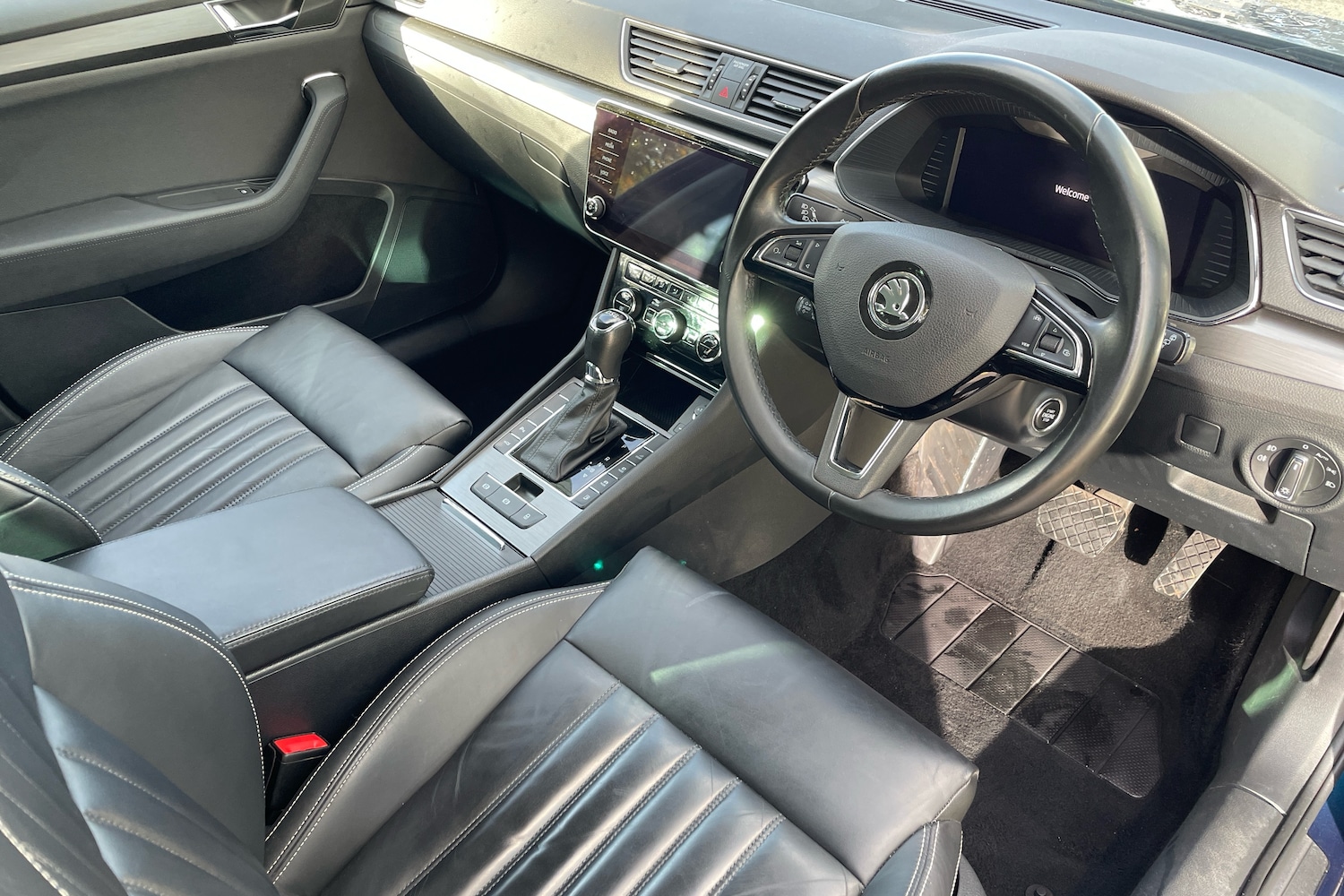 Used Skoda Superb 2020 for sale - 76696938: Photo 6