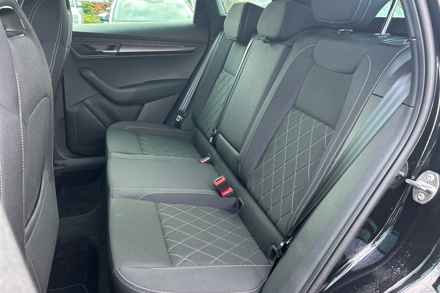 Used Skoda Karoq 2025 for sale - 76680373: Photo 8