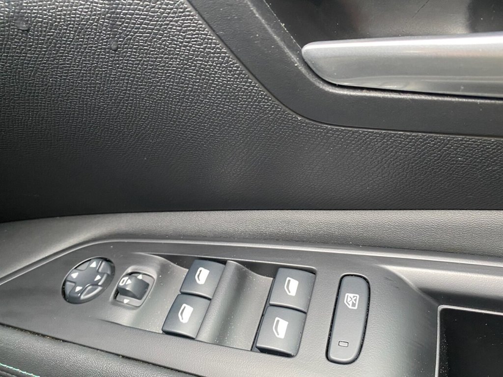 Used Peugeot 3008 2020 for sale - 77692905: Photo 7