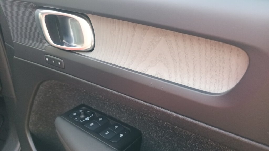 Used Volvo XC40 2021 for sale - 76406188: Photo 7