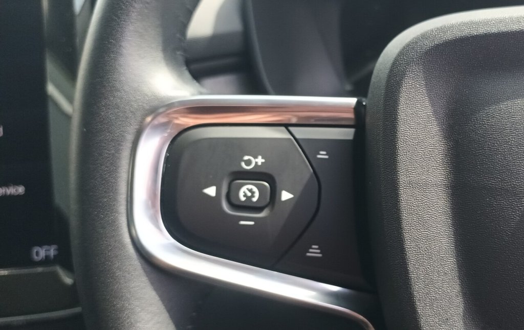 Used Volvo XC40 2021 for sale - 76406188: Photo 9