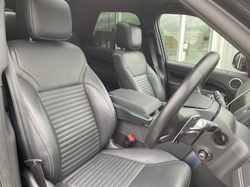 Used Land Rover Discovery 2021 for sale - 75830478: Photo